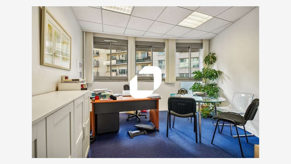 A louer Bureaux 297m² Paris