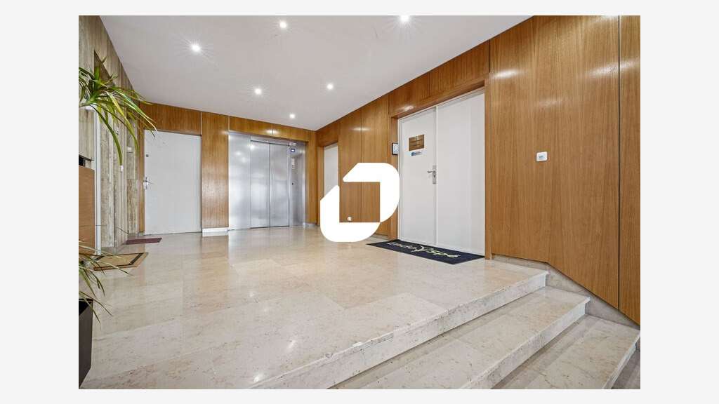 A louer Bureaux 297m² Paris