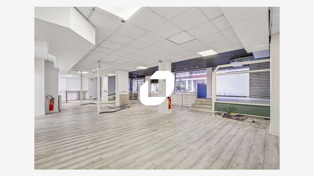 A louer Bureaux 807m² Paris