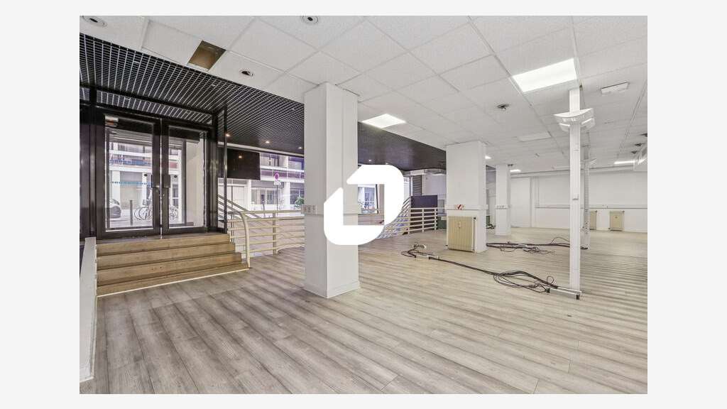 A louer Bureaux 807m² Paris