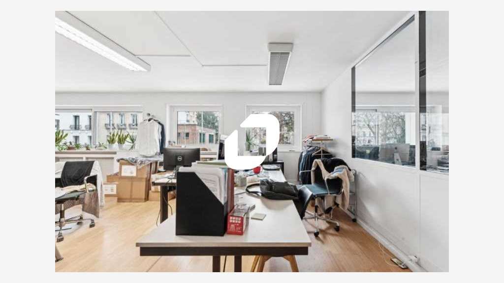 A louer Bureaux 139m² Paris