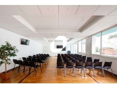 Location Bureaux à Paris 16e