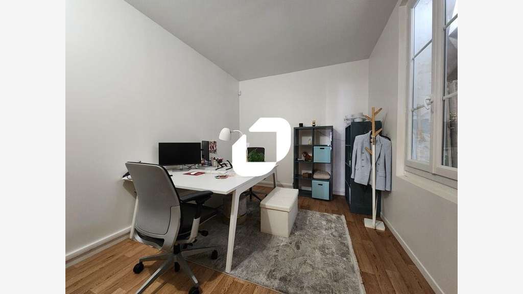 A louer Bureaux 74m² Paris