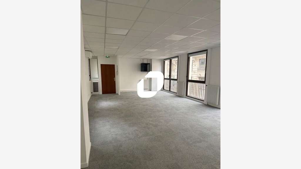 A louer Bureaux 67m² Paris