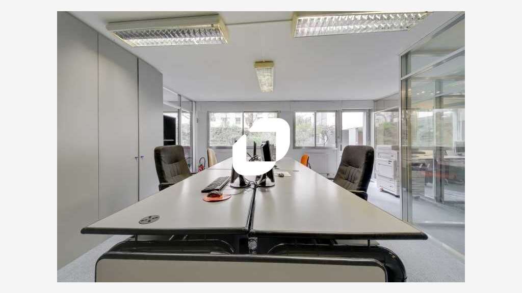 A louer Bureaux 121m² Paris