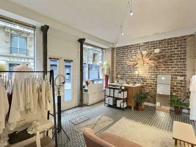 Location Locaux commerciaux - Boutiques à Paris 17e