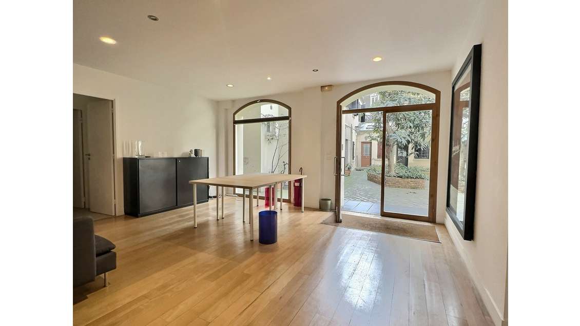 Location bureaux flexibles et calmes à Paris 17e