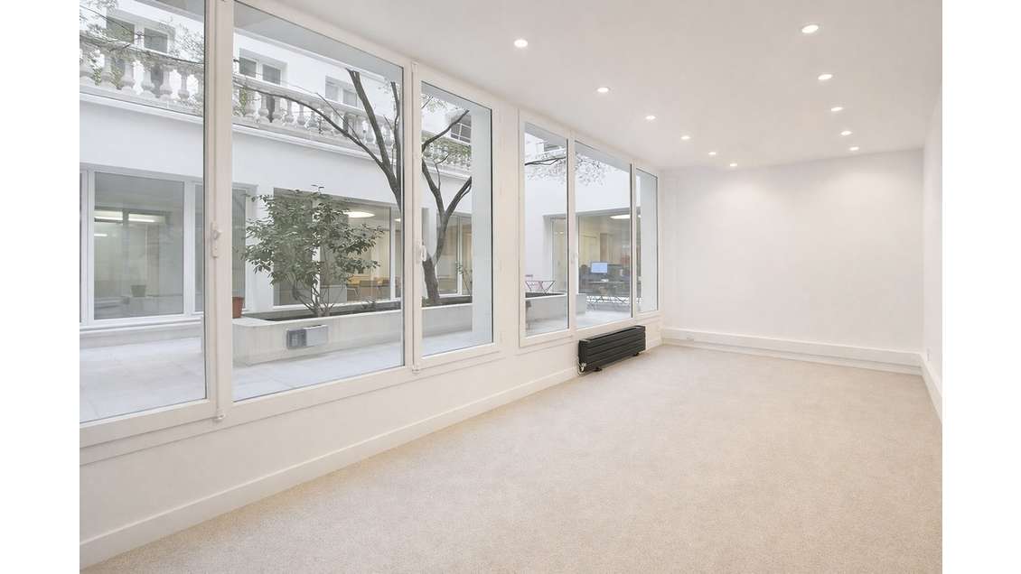 Location bureaux 127m² Paris 17ème Parc Monceau