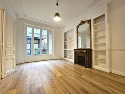 Location bureaux 95m² Place St Ferdinand 75017