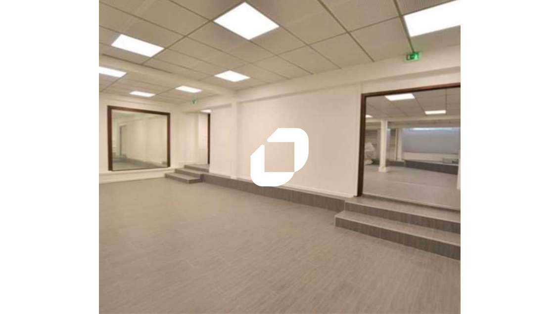 A louer Bureaux 218m² Paris