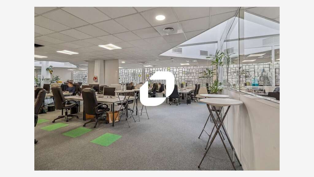 A louer Bureaux 1254m² Paris