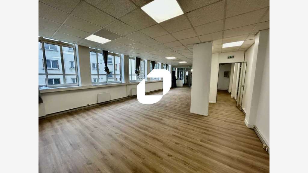 A louer Bureaux 132m² Paris