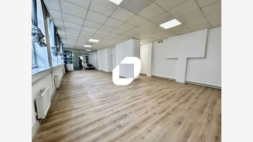 A louer Bureaux 132m² Paris