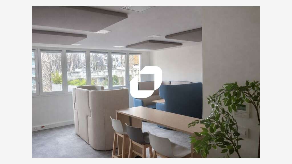 A louer Bureaux 593m² Paris