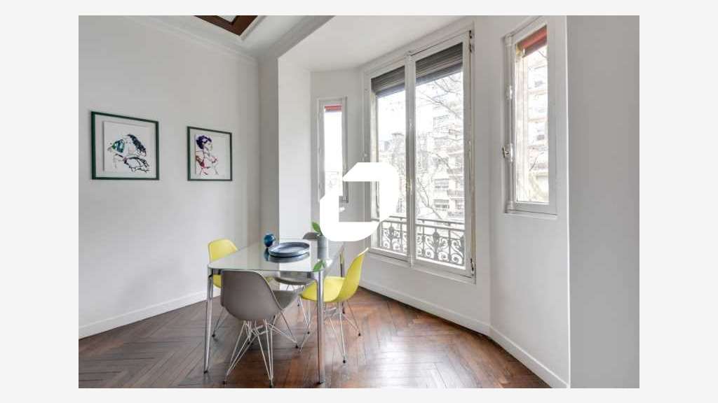 A louer Bureaux 220m² Paris