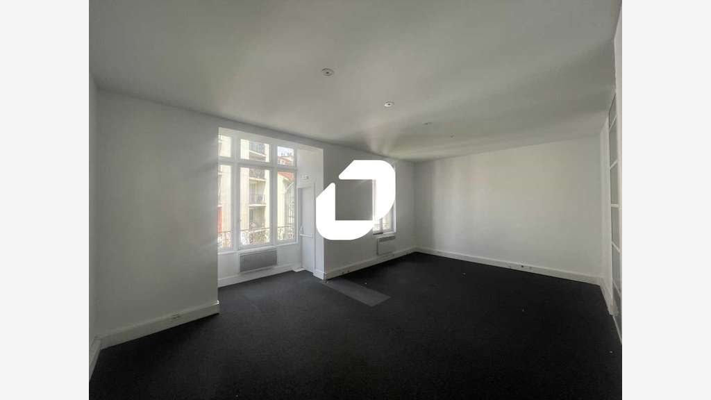 A louer Bureaux 172m² Paris