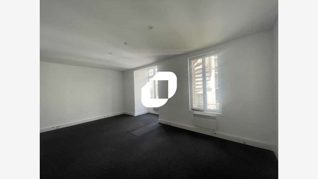 A louer Bureaux 172m² Paris