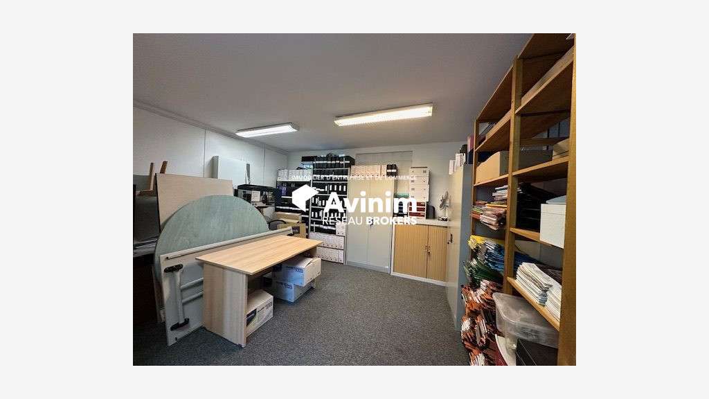 A louer bureaux 330m² R+9 à Paris 18e