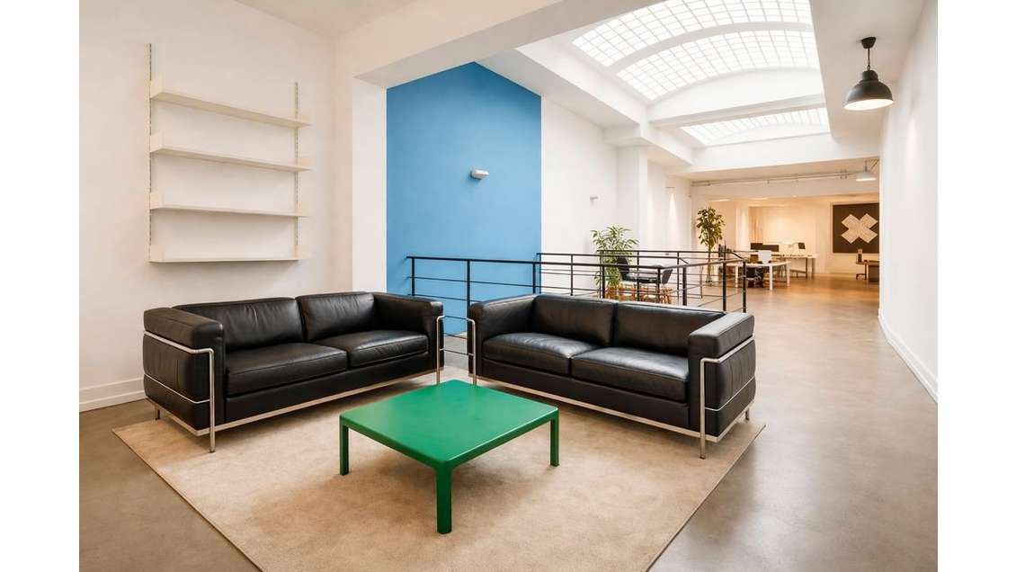 Location bureaux atypiques de 309m² Paris 75018