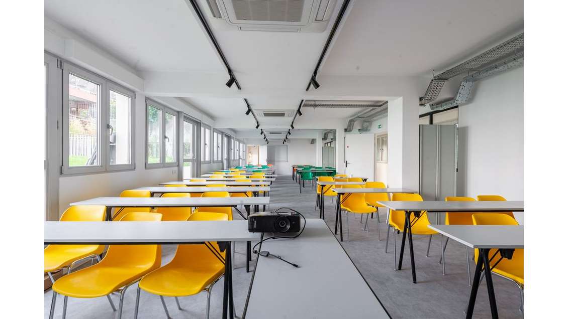 Location bureaux de 585m² à Paris 75018 Lamarck