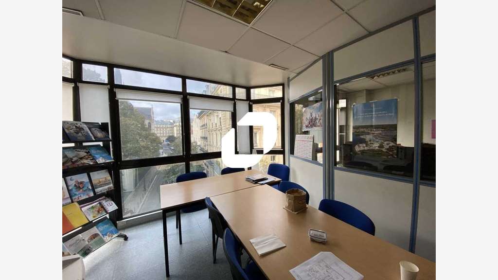 A louer Bureaux 88m² Paris