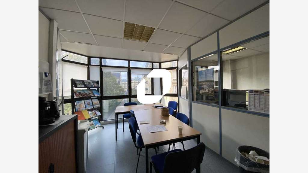 A louer Bureaux 88m² Paris