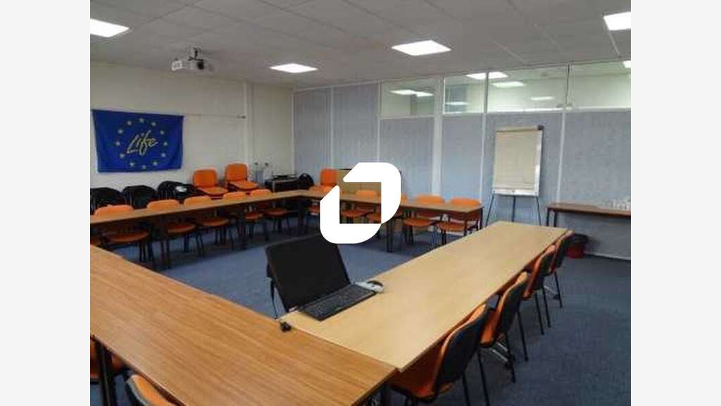 A louer Bureaux 692m² Paris