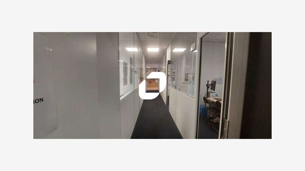A louer Bureaux 692m² Paris