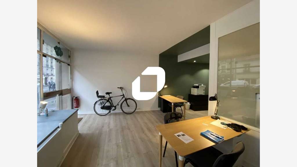 A louer Bureaux 52m² Paris