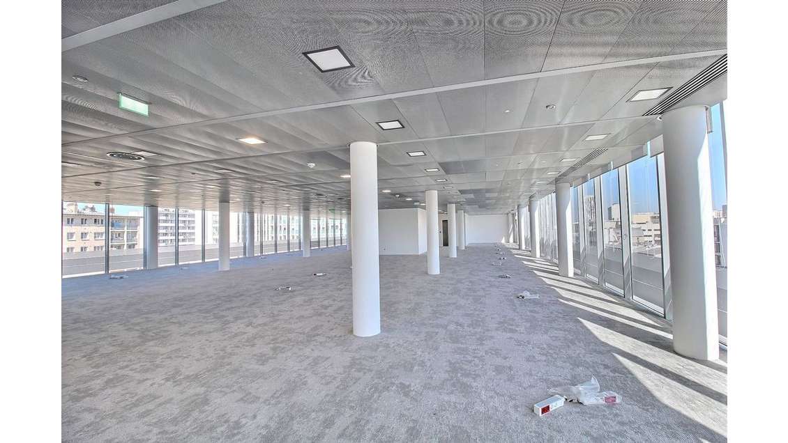 Location bureaux à Paris 19e Canal de l'Ourcq