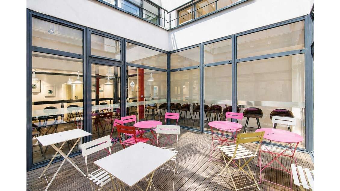 Location bureaux RDC ERP / PMR à Paris 19e