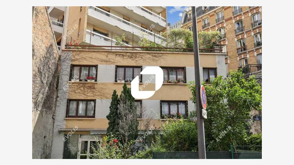 A louer Bureaux 707m² Paris