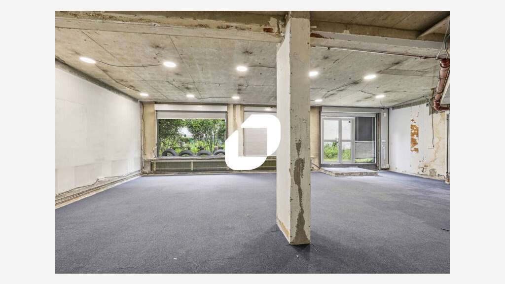 A louer Bureaux 707m² Paris