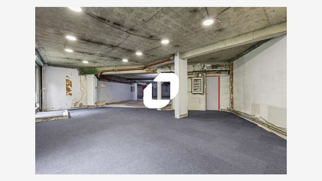 A louer Bureaux 707m² Paris