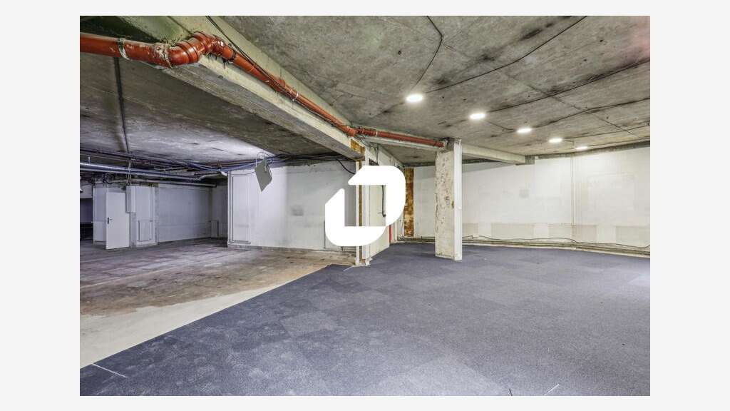 A louer Bureaux 707m² Paris