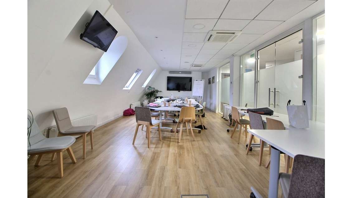 Location bureaux de 164m² à Paris 75001 Opéra