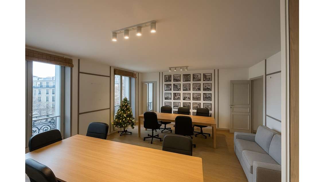 Location bureaux coworking 72m² R+4 à Paris 1er