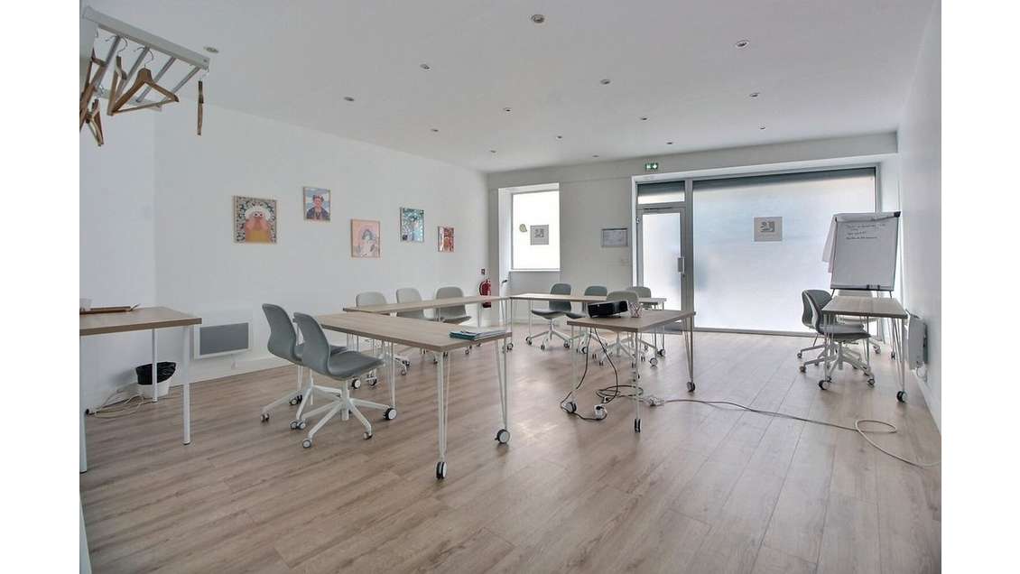 Location bureaux de 65m² Paris 75001 prox Halles