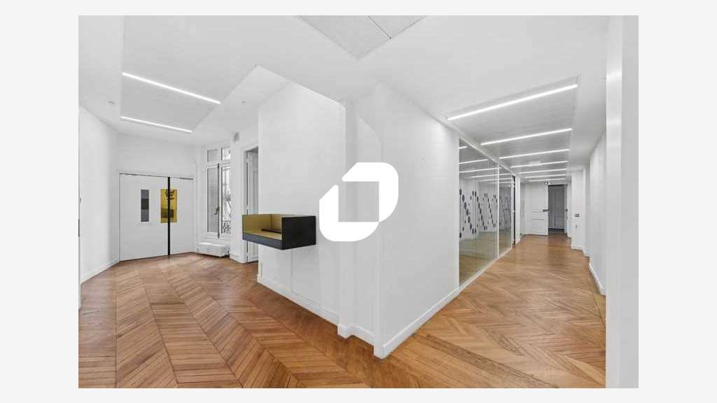 A louer Bureaux 623m² Paris