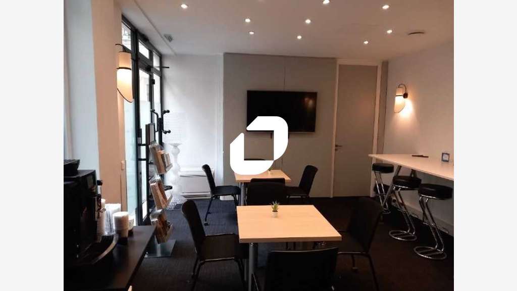 A louer Bureaux 363m² Paris
