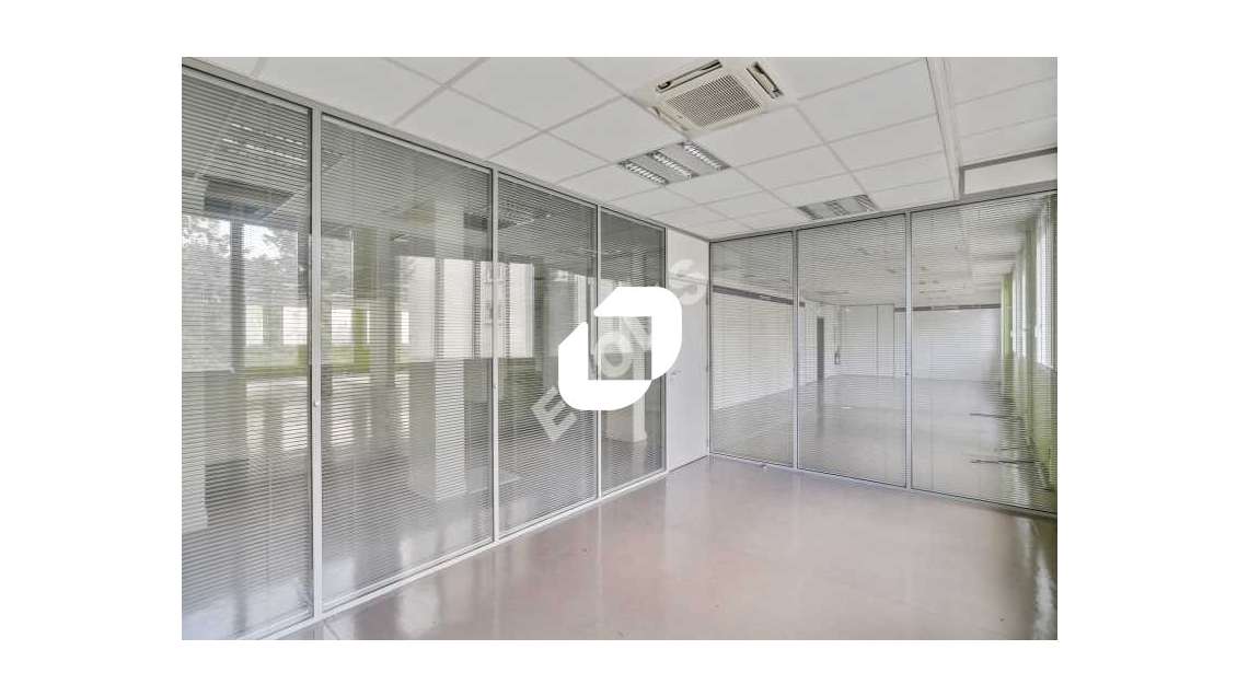 A louer Bureaux 500m² Paris