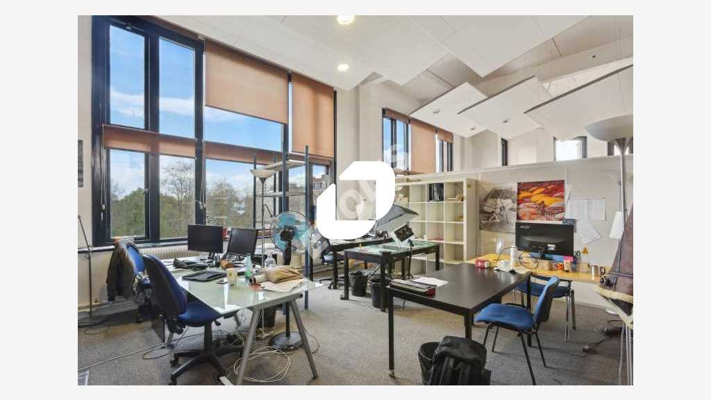 A louer Bureaux 217m² Paris