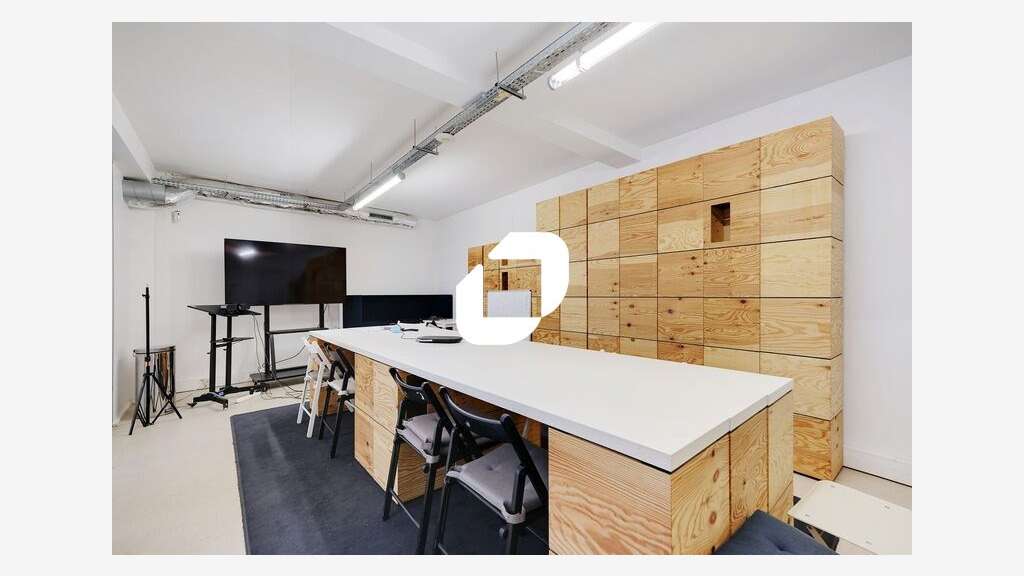 A louer Bureaux 217m² Paris