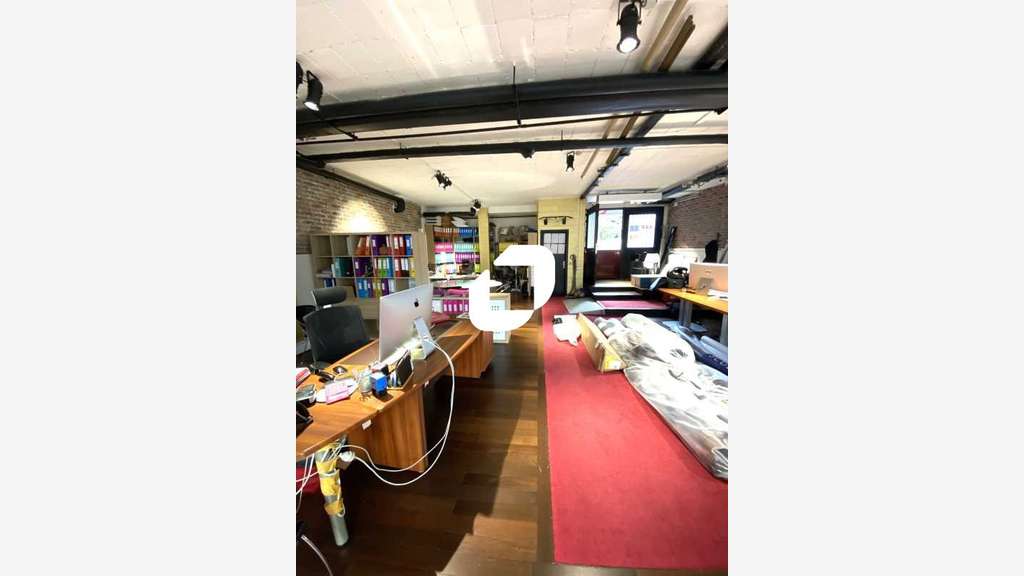 A louer Bureaux 100m² Paris