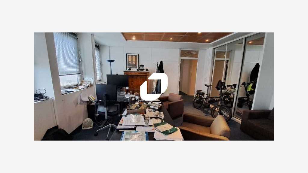 A louer Bureaux 180m² Paris