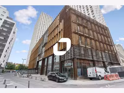 A louer Bureaux 1049m² Paris