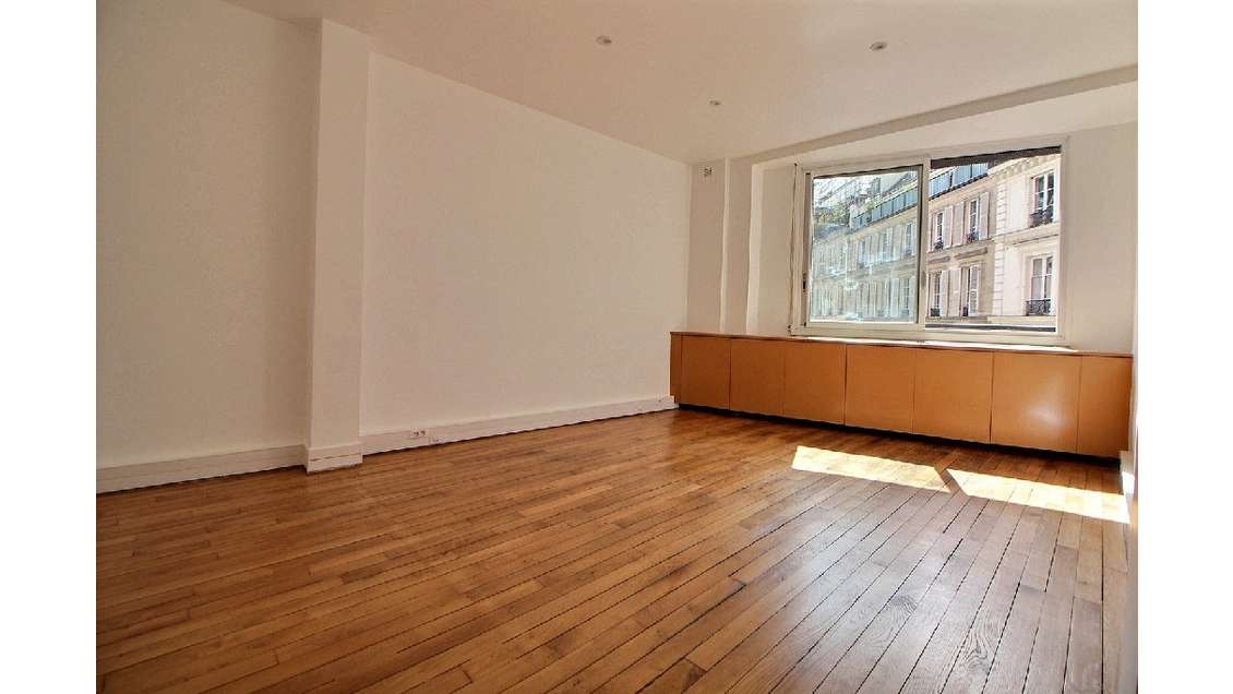 Location bureaux 142m² Paris 2e M° Bonne Nouvelle
