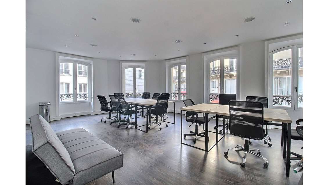 Location bureaux calmes et lumineux 142m² Paris 2