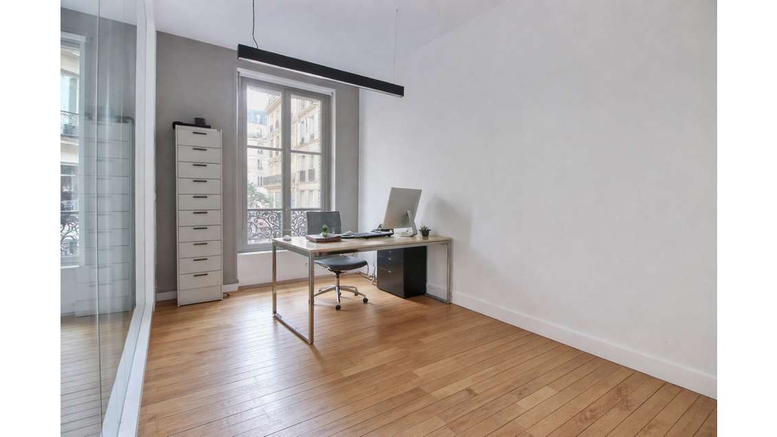 Location bureaux de 92m² à Paris 75002