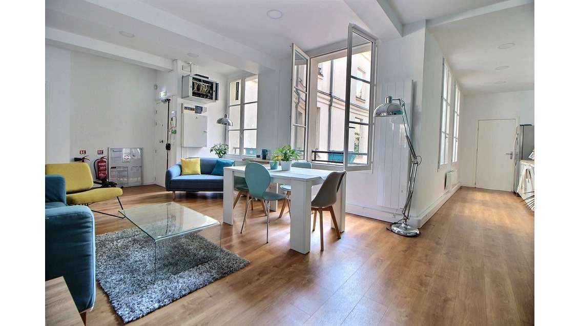 Location bureaux coworking de 115m² à Paris 75002